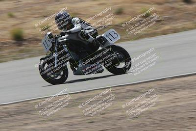 media/Apr-20-2025-AHRMA (Sun) [[393a79c373]]/Race/Group 8/Turn 4b/